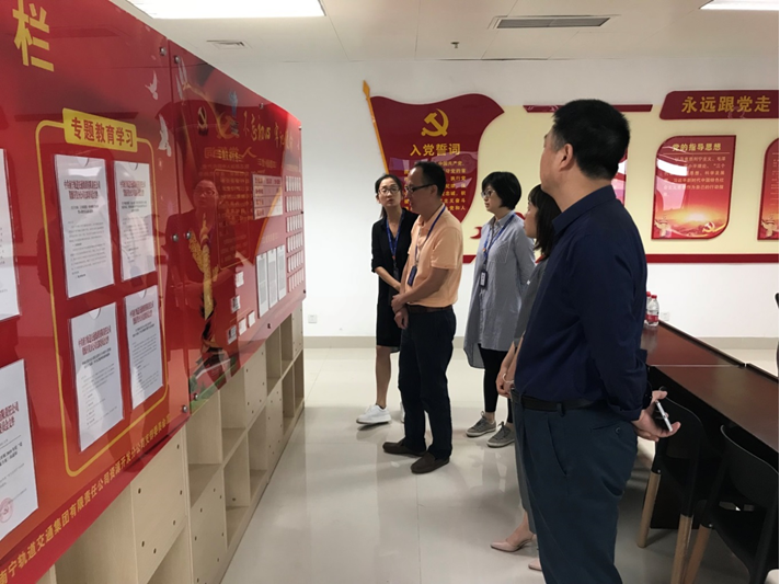 1525236933367199.png 1.png