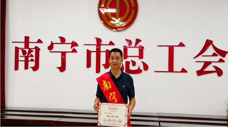 1526953973748921.png 2.png